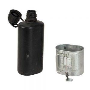 SWISS M84 CANTEEN WITH CUP